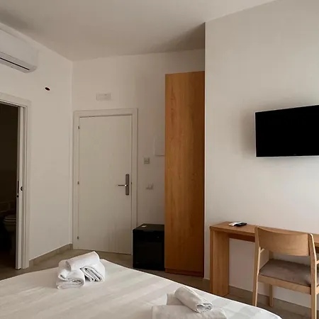 Гостьовий будинок Estelle 4*